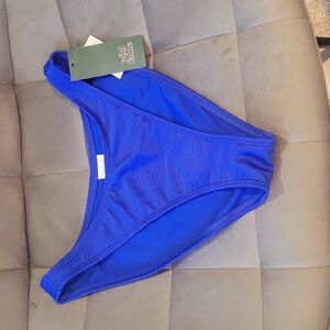 WILD FABLE WOMEN'S BLUE BIKINI BOTTOM. SMALL (4-6) NWT